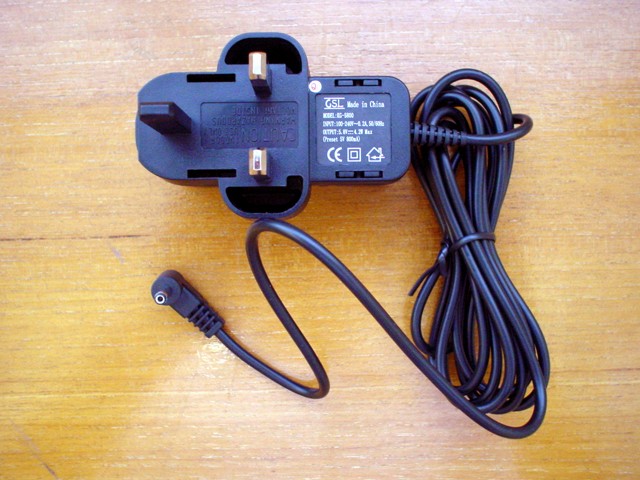 AC adaptors supplied with "Instant-Dict" Xplore V98 PDAs