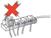 拖扳上不应插上任何万能苏