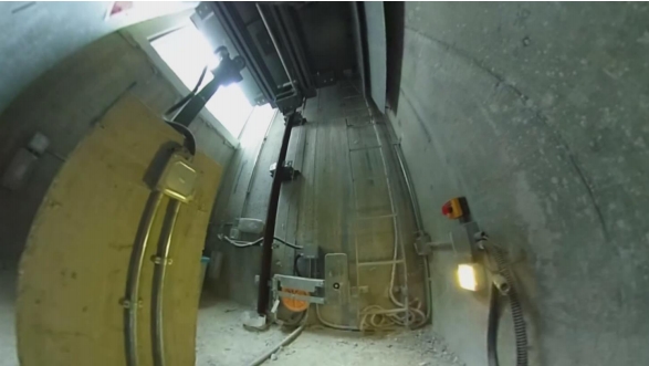 機廂慢車移動時